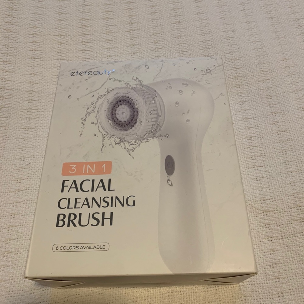 Etereauty Facial Cleasing Brush